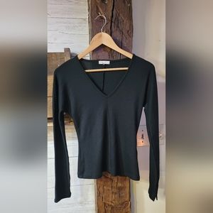 Rag & Bone sweater shirt. Size small. Black
